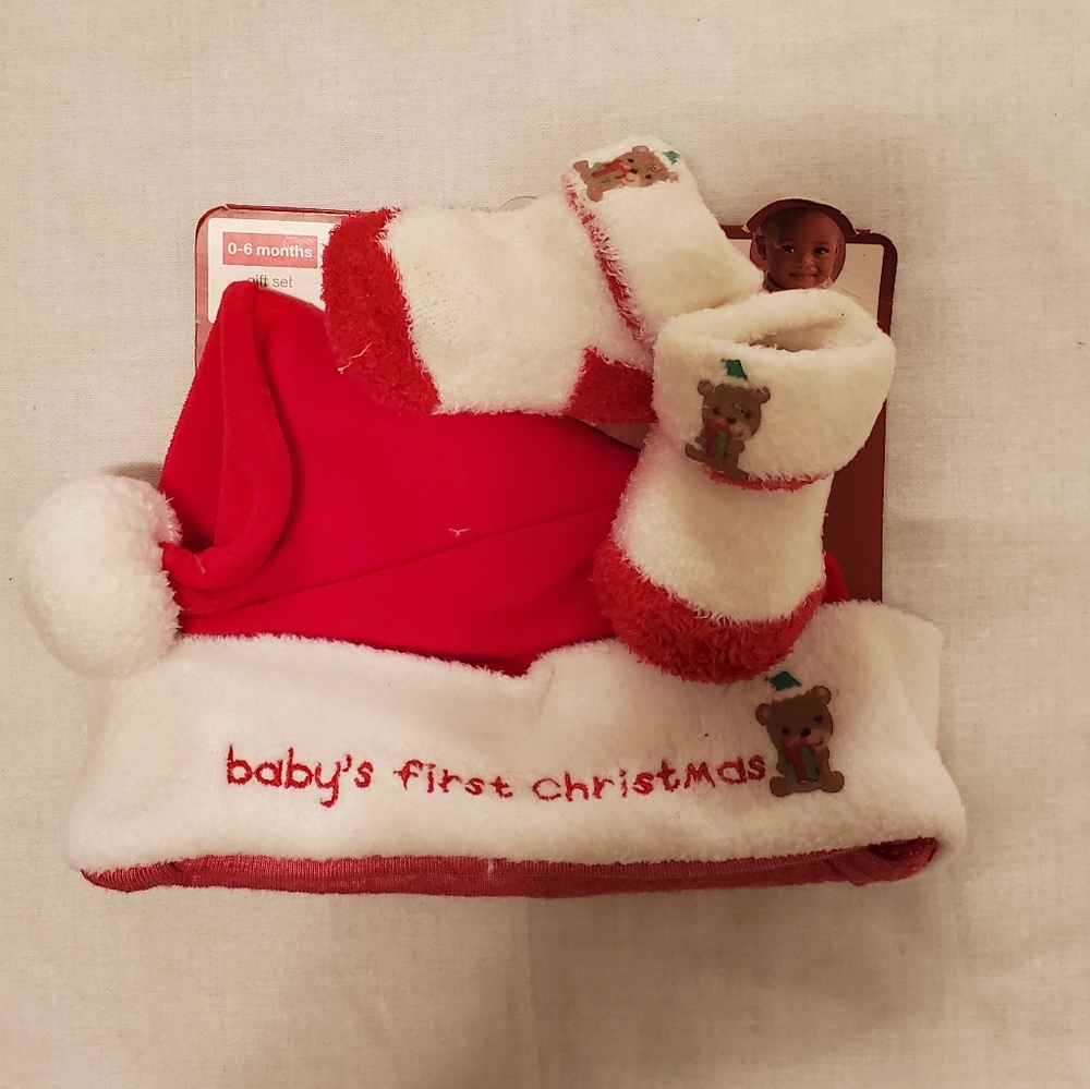 Carter's Infant Hat and Booties Holiday Gift Set